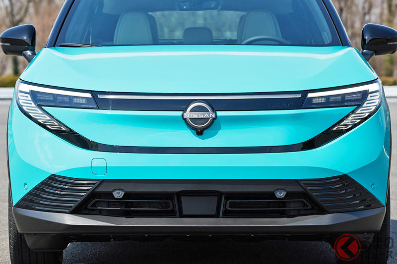 日産が新型「リーフ」を世界初公開！ 8年ぶり全面刷新！ 3代目は「“流麗”クーペSUV」フォルムに 25年秋よりグローバルで発売へ