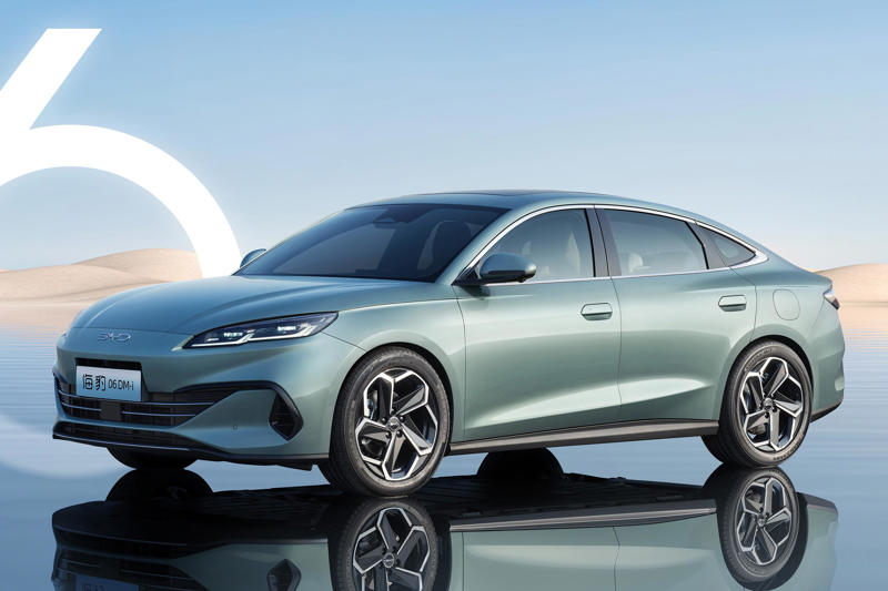 BYD Seal 06 mid-size PHEV sedan, wagon could battle Toyota Camry in Australia