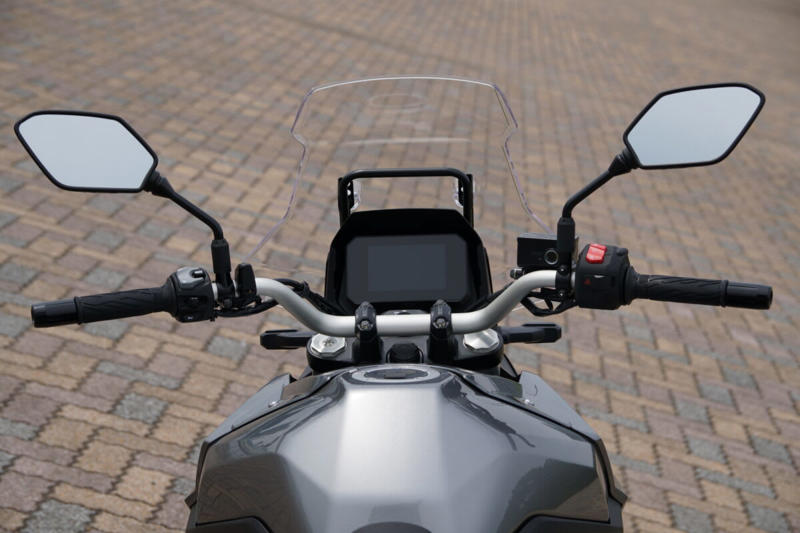 ライディングポジションの違い (3/3)