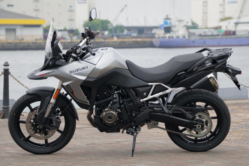 Vストローム800の車体