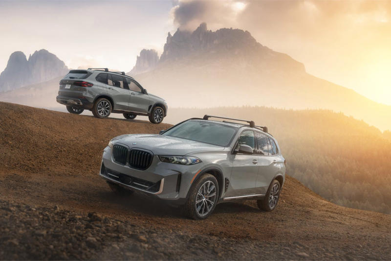 2025 BMW X5 Photo Gallery