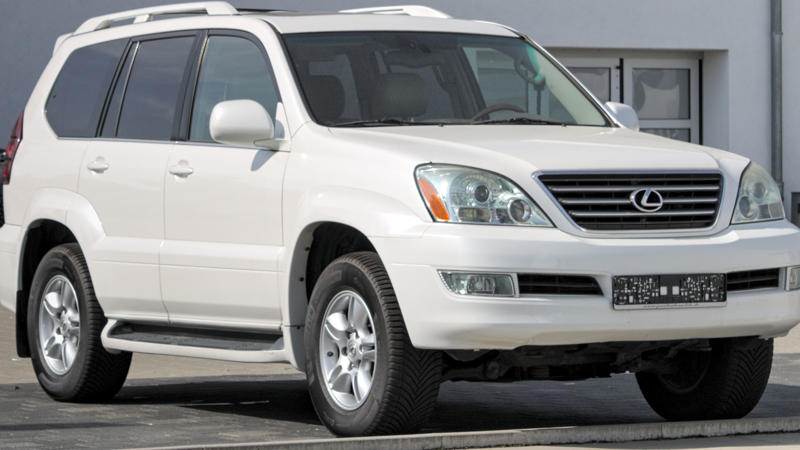 17. Lexus GX 470
