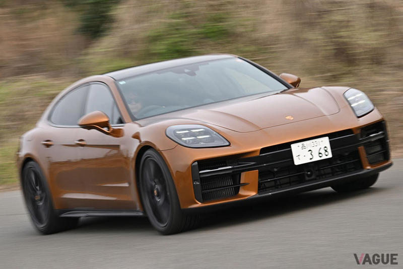 500馬力の「高級ラージセダン」ながら“ポルシェらしさ”濃厚！ 4リッターV8ターボ搭載の「パナメーラGTS」は“抜群に楽しい”けれど“極めて快適”