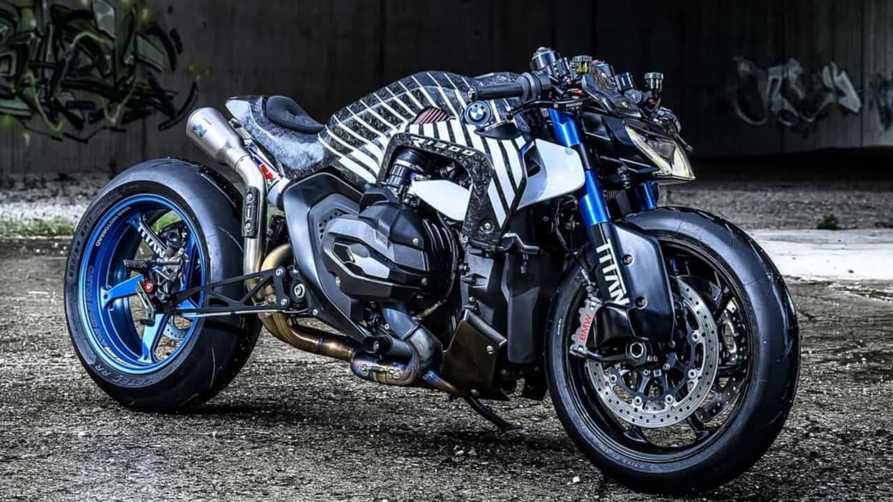 BMW’s R 1300 R “Titan” Is A Nitrous-Powered Hooligan Machine