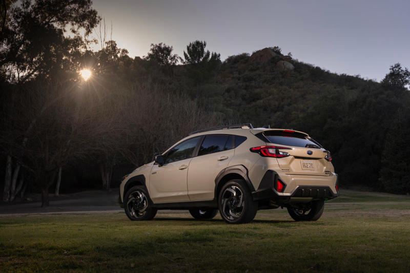 Gallery: 2026 Subaru Crosstrek Hybrid Photos