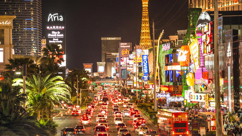 Why Do Traffic Lights Take So Long In Las Vegas?