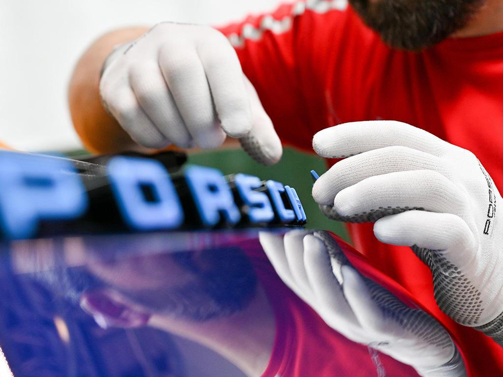 Porsche says its business model “no longer works”