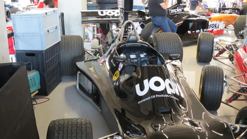 BRMで経験を積んだばかりのトニー・サウスゲートが設計し、DN1やDN2から明確にステップアップした。