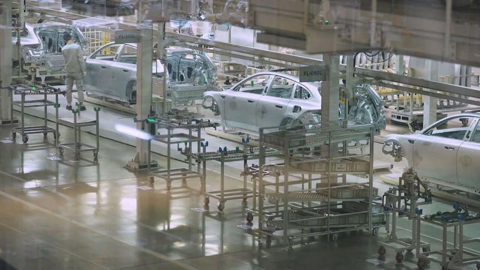 Seattle car dealer explains status of market amidst instability of tariffs