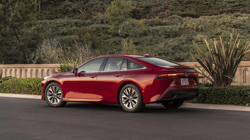 Toyota Announces New Hydrogen Fuel Cell System With More Range And Durability