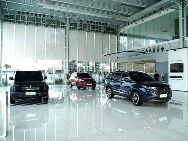 pajak mobil, Pajak Kendaraan, Pajak Kendaraan Bermotor, pajak kendaraan 2025, Wah, Pajak Mobil RI Diklaim Salah Satu yang Tertinggi di Dunia!