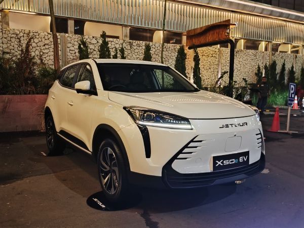 Jetour Indonesia, JETOUR X50e, Interior JETOUR X50e EV, Kombinasi Kenyamanan, Teknologi, dan Keamanan dalam Satu Paket Modern