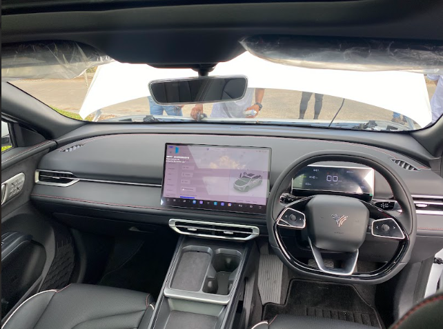 Test Drive Neta X, Crossover Senyaman dan Seluas Sedan