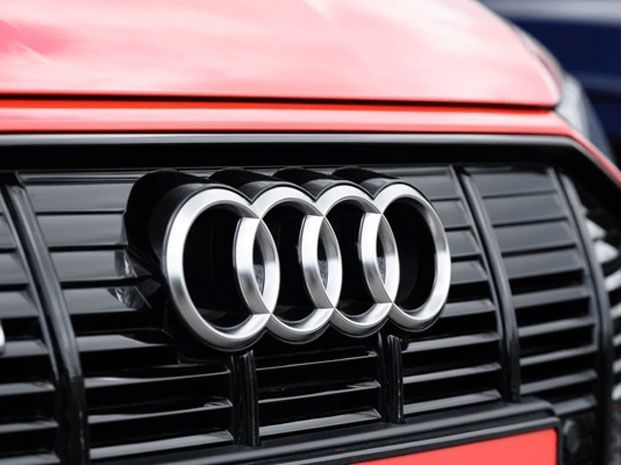 tarif Trump, tarif impor Amerika, Donald Trump, Efek Tarif Trump, Beberapa Pabrikan Otomotif Tahan Pengiriman Mobil ke Amerika