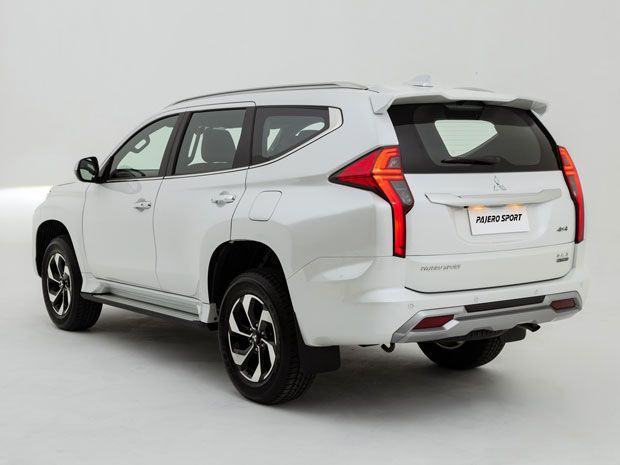 mitsubishi, Mitsubishi Indonesia, Mitsubishi Pajero Sport 2025, Mitsubishi Pajero Sport terbaru 2025, Mitsubishi Pajero Sport Bukan Cuma untuk Lelaki, Wanita Diklaim juga Gampang Nyetirnya