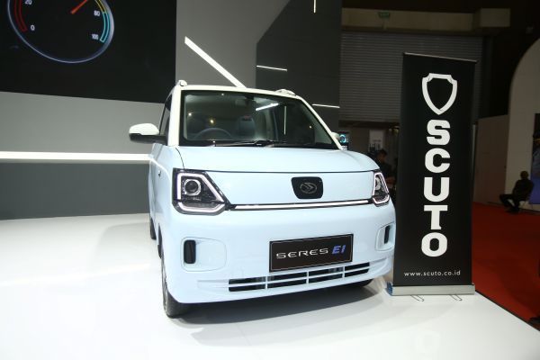 Seres E1, dfsk, SERES E1 Scuto Signature Edition Mulai Dikirim ke Pelanggan
