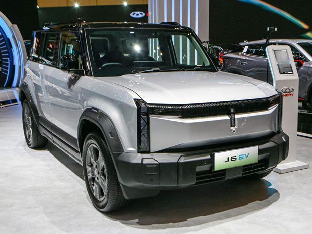 Chery, Chery Indonesia, penjualan Chery 2025, Chery J6, Chery Tiggo Cross, Chery Tiggo 8, Chery Konsisten Jual 1.000 Mobil per Bulan di Indonesia dari Januari-Maret 2025