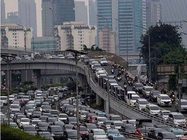 pemutihan pajak kendaraan Jakarta 2025, pemutihan pajak kendaraan bermotor, pemutihan pajak kendaraan 2025, Jadwal Pemutihan Pajak Kendaraan 2025 di Berbagai Daerah, Jakarta Enggak Ikutan!