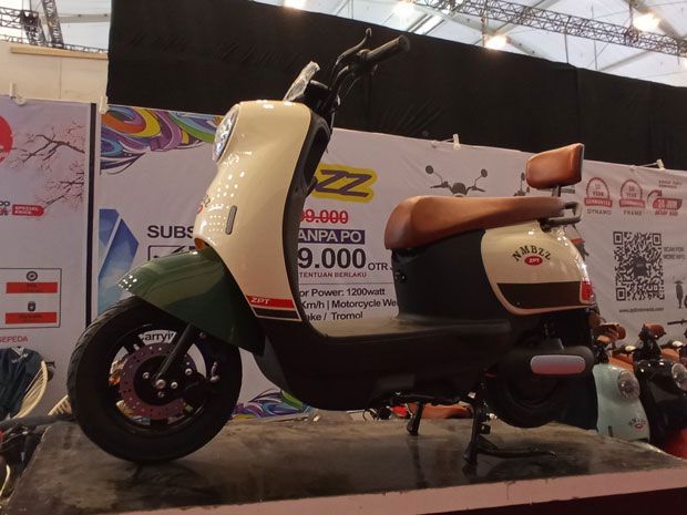 ZPT Nimbuzz, motor listrik ZPT Nimbuzz, motor listrik, motor listrik murah, Menelisik Kiprah Motor Listrik ZPT Nimbuzz, Dulu Heboh karena Murah Kini Heboh karena Masalah