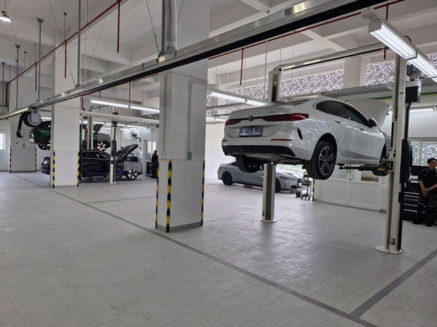 BMW Indonesia, MINI, MINI Indonesia, dealer BMW, dealer MINI, Retail.Next, BMW Eurokars, Eurokars Group, Untuk Pertama Kalinya, Ada Diler BMW-MINI yang Tergabung di Satu Tempat