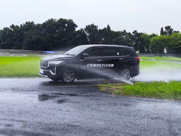 bridgestone, Turanza 6, Ban Mobil, Menguji Performa Ban Bridgestone Turanza 6, Sensasi Nyaman di Segala Kondisi