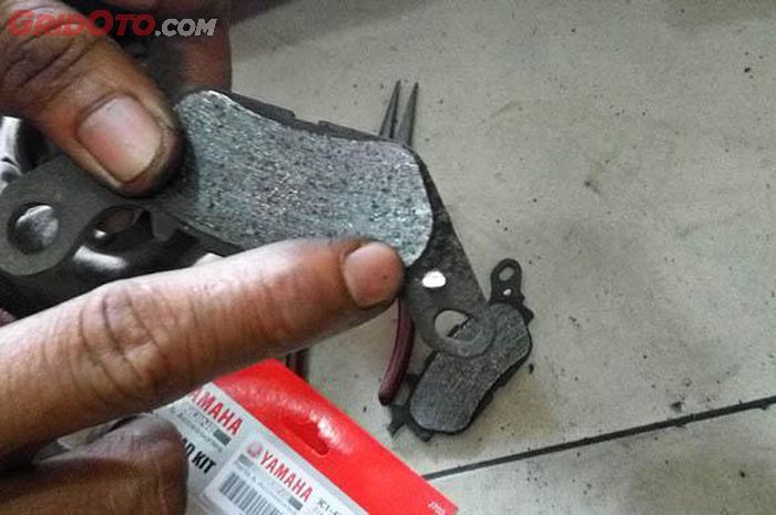 motor bekas, master rem, master rem motor, penyebab sil master rem cepat aus, penyebab sil master rem motor cepat aus, apa penyebab sil master rem motor cepat aus, kenapa sil master rem motor cepat aus, sil master rem motor, Sil Master Rem Motor Bisa Cepat Aus Gara-gara Kebiasaan Sepele Ini, Simak