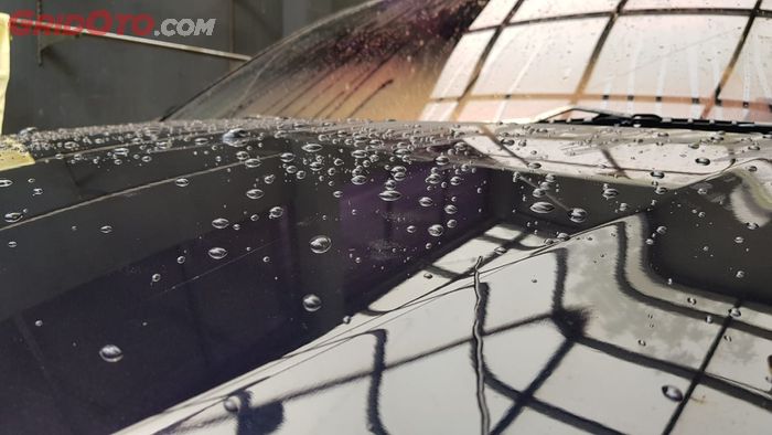 musim hujan, mobil bekas, risiko mobil kehujanan dibiarkan, dampak mobil kehujanan dibiarkan, mobil kehujanan dibiarkan, Risiko Mobil Habis Kehujanan Dibiarkan, Bisa Sebabkan Masalah Ini