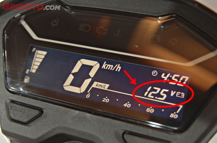 aki motor, motor bekas, tegangan aki, Tegangan Aki Motor, tegangan aki normal, berapa tegangan aki normal, Ternyata Segini Angka Normal Tegangan Aki Motor Saat Di Awal kontak On