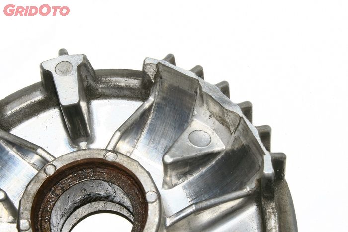 yamaha mio, upgrade CVT, cvt motor matic, CVT Mio, Pakai Trik Ini Tarikan Awal Yamaha Mio Jadi Cepat dan Napas Panjang