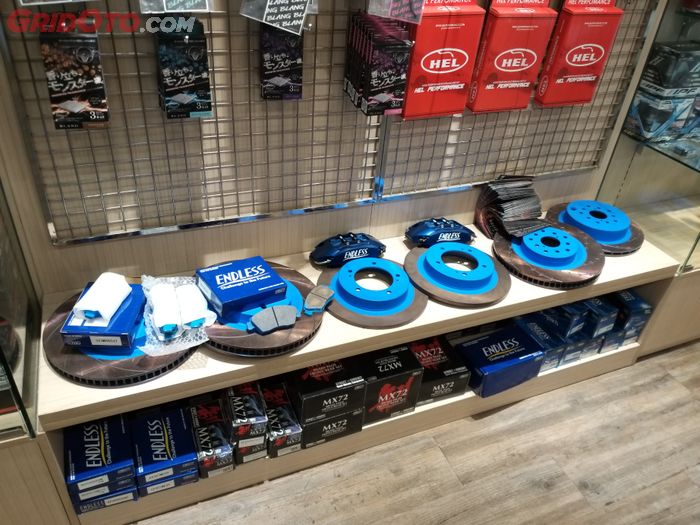 Kekurangan, Kelebihan, aftermarket, pengereman, kaliper rem, Ini Kelebihan dan Kekurangan Pasang Kaliper Rem Mobil Aftermarket