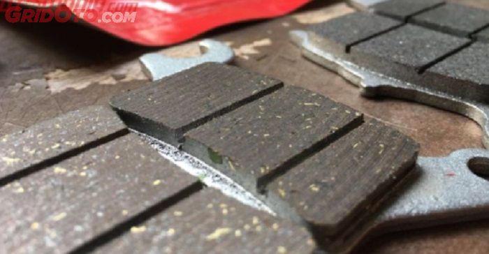 kampas rem, motor bekas, rem motor, ganti kampas rem motor, cara ganti kampas rem motor, ganti kampas rem, cara ganti kampas rem, gimana cara ganti kampas rem, Cara Ganti Kampas Rem Motor Sendiri Tanpa Perlu Bantuan Montir