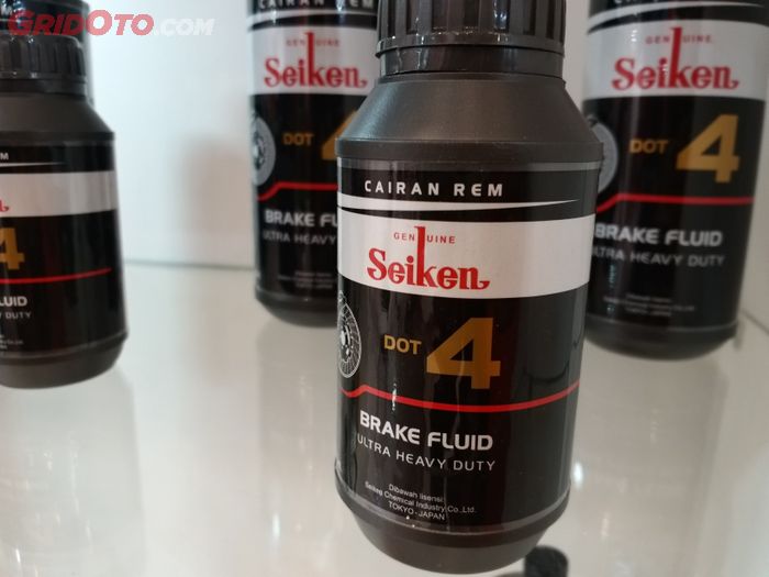 uap air, minyak rem, pengereman, hidrolik, dot 4, Kok Minyak Rem Mobil DIganti Setiap 2 Tahun Sekali, Ini Penjelasannya