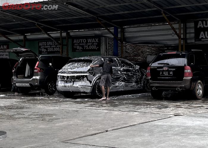 mobil bekas, cat mobil, cara menjaga cat mobil, cara menjaga cat mobil biar tetap kinclong, gimana cara menjaga cat mobil biar tetap kinclong, cara bikin cat mobil tetap kinclong, Baru Tahu, Begini Cara Mudah Jaga Cat Mobil Bekas Tetap Kinclong