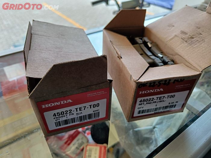 kampas rem mobil, bahaya kampas rem palsu, Kampas rem mobil palsu, dampak kampas rem palsu, dampak kampas rem mobil palsu, Selain Gak Pakem, Ini dampak Lain Mobil Pakai Kampas Rem Palsu