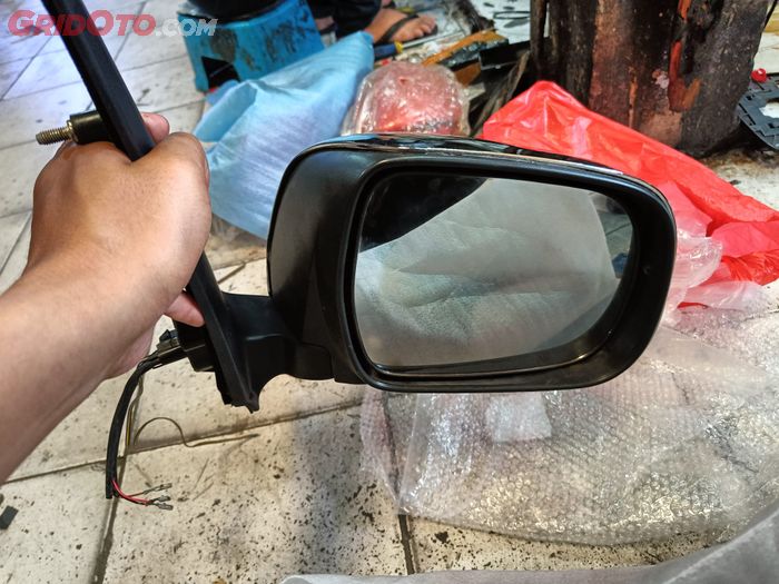 toyota, innova, kaca spion, spion, avanza, calya, Hemat, Segini Harga Kaca Spion Bekas Buat Avanza, Calya Hingga Innova