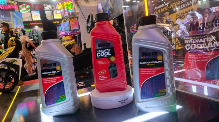 Radiator, air radiator, radiator coolant, ganti air radiator, Ternyata Ini Repotnya Pakai Air Radiator Racing di Motor Harian