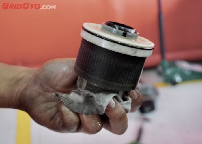 l300, mitsubishi l300, Filter Solar, euro 4 diesel, filter solar diesel, Segini Kisaran Harga Filter Solar L300 dan Tips Perawatannya Biar Awet