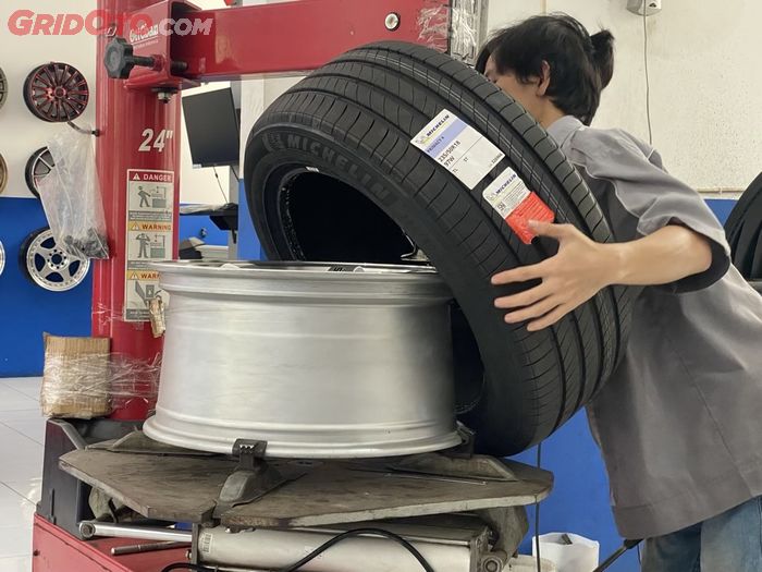 mobil bekas, setir mobil, Penyebab setir mobil bergetar, penyebab setir mobil getar, penyebab setir bergetar, Setir mobil getar, Ini Empat Penyebab Setir Mobil Bekas Bisa Bergetar, Poin Satu Bahaya