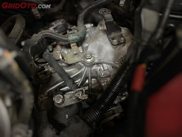 mobil matik, mobil manual, mobil bekas, transmisi manual mobil matik, cara yang benar pakai transmisi manual mobil matik, cara pakai transmisi manual mobil matik yang benar, Ini Efek Negatif Mobil Transmisi Matik Sering Pakai Mode Manual