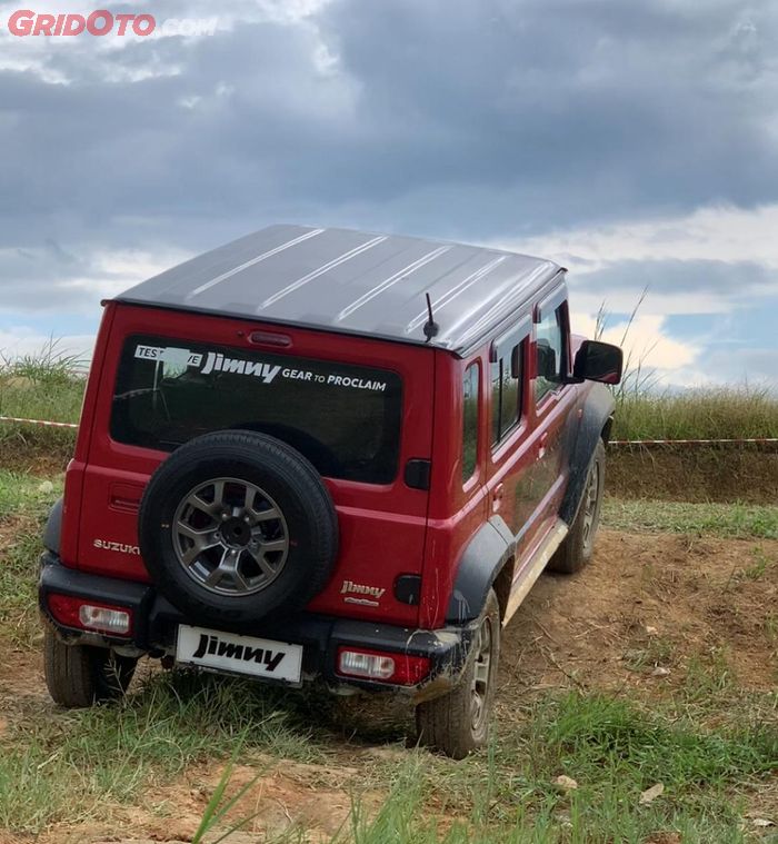 suzuki, jimny, Suzuki Jimny, Jimny 5-Doors, Diskon Suzuki Jimny, Promo Bikin Kepikiran, Beli Suzuki Jimny 5-Doors NIK 2024 Bisa Dapat Tiket ke Jepang