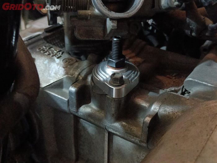 motor matic, tensioner manual, kelebihan tensioner rantai keteng, kelebihan tensioner rantai keteng manual, kelebihan tensioner rantai keteng manual motor matic, Ternyata Ini Kelebihan Tensioner Rantai Keteng Manual di Motor Matic