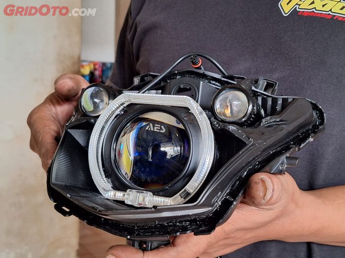 lampu, autovision, projector led, BiLED, lampu biled, Semakin Banyak Dipakai Modif, Lampu Bi-LED Kuat Berapa Lama?