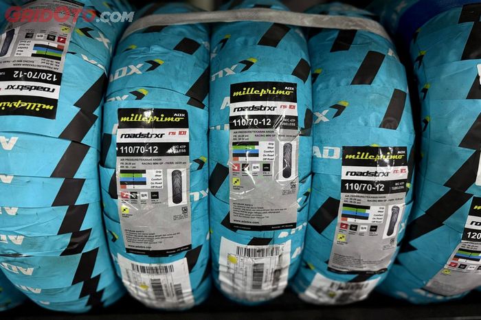 ban motor, motor matic, ban motor matic, ukuran ideal ban motor matic, ukuran ban ideal untuk motor matic, Kalau Mau Enak Segini Ukuran Ideal Ban Depan Belakang Motor Matic