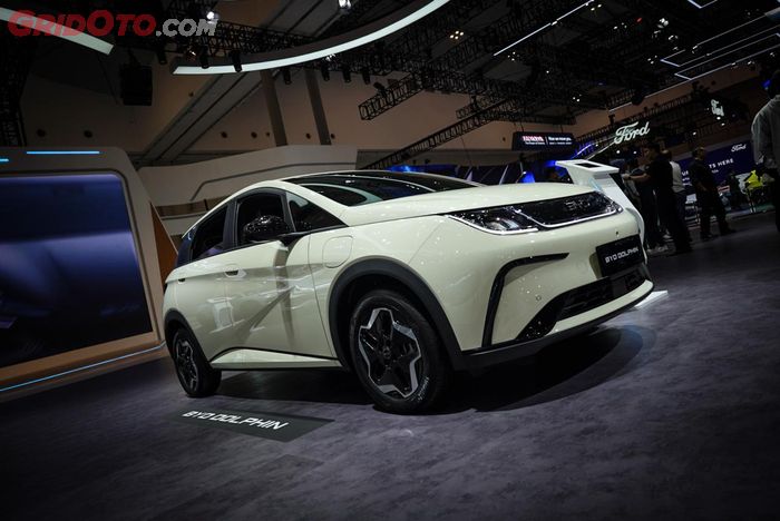 BYD Dolphin, MG4 EV, wuling binguo ev, AION, AION UT, Segera Dijual, Ini Pesaing Mobil Listrik AION UT Di Indonesia