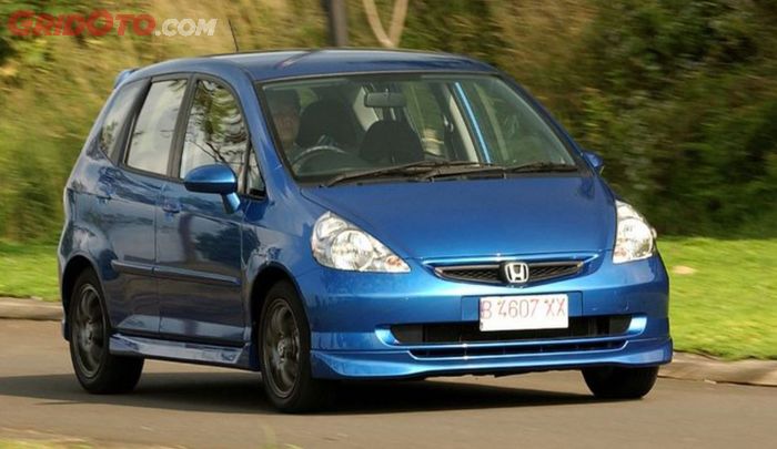 honda jazz, mobil bekas, harga honda jazz bekas, jazz gd3, honda jazz gen 1, Minat Honda Jazz Gen 1, Segini Harga Mobil Bekasnya per Juni 2025