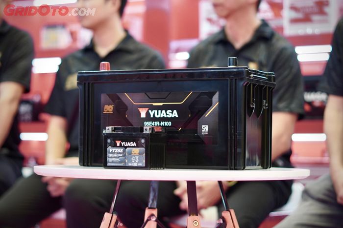 aki mobil, idling stop system, Aki Mobil Idling Stop, Ini Perbedaan Aki Mobil Idling Stop System Dengan Aki Mobil Biasa