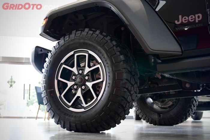 jeep, jeep wrangler, jeep wrangler rubicon, spesifikasi jeep wrangler rubicon, Spesifikasi Jeep Wrangler Rubicon 4-Door yang Baru Rilis Di Indonesia