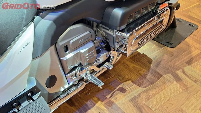 Auto Shanghai 2025, Souo Motorcyle, Souo, Souo S2000, Jadi Penantang Gold Wing, Ini Alasan GWM Souo S2000 Pakai Mesin 2.000 cc 8 Silinder