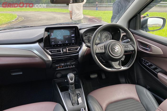 suzuki, pt suzuki indomobil sales (sis), Suzuki Fronx, spesifikasi Suzuki Fronx, Fronx, Alasan Suzuki Kelihatan Berbunga-bunga Sebelum Luncurkan Fronx di Indonesia