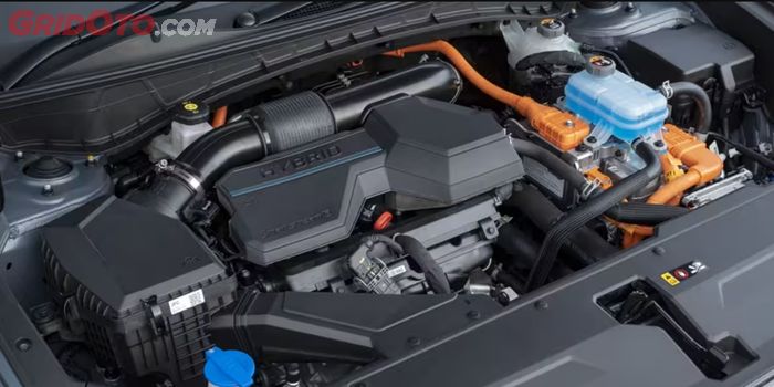 baterai, mobil listrik, hybrid, mobil hybrid, baterai mobil hybrid, Ternyata Ini Perbedaan Cara Merawat Mobil Hybrid dengan Mobil Listrik